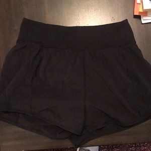 High waisted lulu lemon shorts